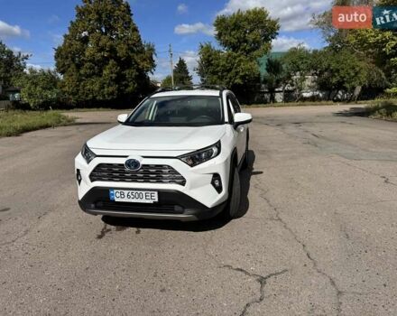 Білий Тойота РАВ 4, об'ємом двигуна 2.49 л та пробігом 103 тис. км за 34999 $, фото 1 на Automoto.ua
