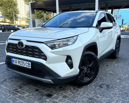 Білий Тойота РАВ 4, об'ємом двигуна 2 л та пробігом 75 тис. км за 28399 $, фото 1 на Automoto.ua