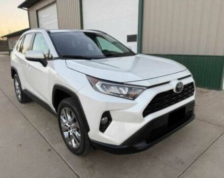 Белый Тойота РАВ 4, объемом двигателя 2.5 л и пробегом 46 тыс. км за 12000 $, фото 1 на Automoto.ua