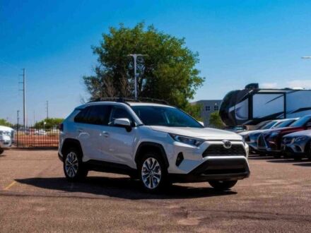 Білий Тойота РАВ 4, об'ємом двигуна 2.5 л та пробігом 28 тис. км за 7000 $, фото 1 на Automoto.ua
