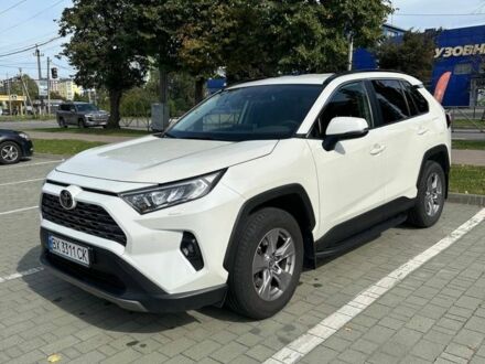 Белый Тойота РАВ 4, объемом двигателя 2 л и пробегом 57 тыс. км за 28000 $, фото 1 на Automoto.ua