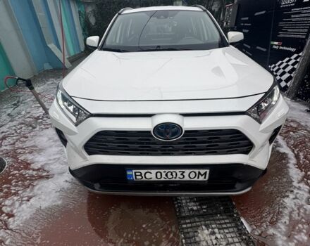 Белый Тойота РАВ 4, объемом двигателя 2.5 л и пробегом 260 тыс. км за 24500 $, фото 1 на Automoto.ua