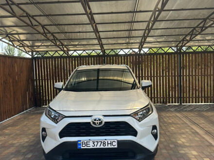 Білий Тойота РАВ 4, об'ємом двигуна 1.99 л та пробігом 89 тис. км за 27900 $, фото 1 на Automoto.ua