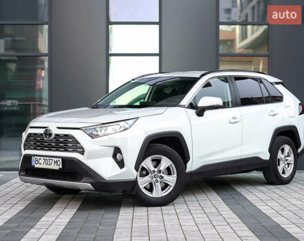 Белый Тойота РАВ 4, объемом двигателя 1.99 л и пробегом 55 тыс. км за 29900 $, фото 1 на Automoto.ua