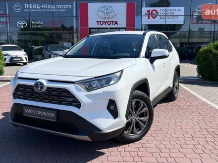 Білий Тойота РАВ 4, об'ємом двигуна 2.49 л та пробігом 68 тис. км за 35900 $, фото 1 на Automoto.ua