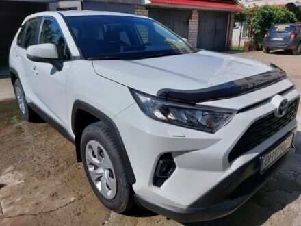 Тойота РАВ 4 2022 у Миколаєві на Automoto.ua Білий Тойота РАВ 4, об'ємом двигуна 2 л та пробігом 4 тис. км за 30500 $, фото 1 на Automoto.ua