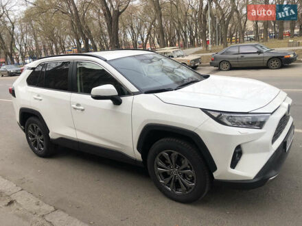 Белый Тойота РАВ 4, объемом двигателя 2.49 л и пробегом 1 тыс. км за 43900 $, фото 1 на Automoto.ua