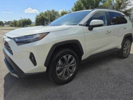 Белый Тойота РАВ 4, объемом двигателя 2.5 л и пробегом 16 тыс. км за 20000 $, фото 1 на Automoto.ua