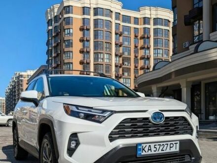 Білий Тойота РАВ 4, об'ємом двигуна 2.49 л та пробігом 91 тис. км за 32900 $, фото 1 на Automoto.ua