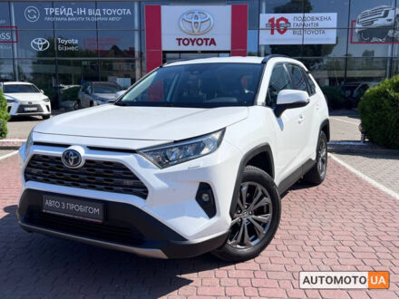 Тойота РАВ 4 2022 у Хмельницькому на Automoto.ua Білий Тойота РАВ 4, об'ємом двигуна 2.5 л та пробігом 68 тис. км за 37500 $, фото 1 на Automoto.ua