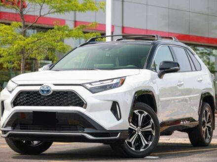 Тойота РАВ 4 2023 у Черкасах на Automoto.ua Білий Тойота РАВ 4, об'ємом двигуна 2.5 л та пробігом 19 тис. км за 28000 $, фото 1 на Automoto.ua