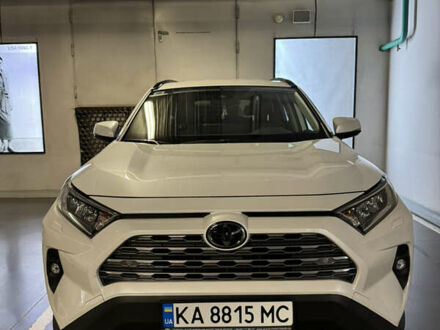 Белый Тойота РАВ 4, объемом двигателя 1.99 л и пробегом 37 тыс. км за 34900 $, фото 1 на Automoto.ua