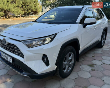 Білий Тойота РАВ 4, об'ємом двигуна 2.49 л та пробігом 8 тис. км за 39900 $, фото 1 на Automoto.ua