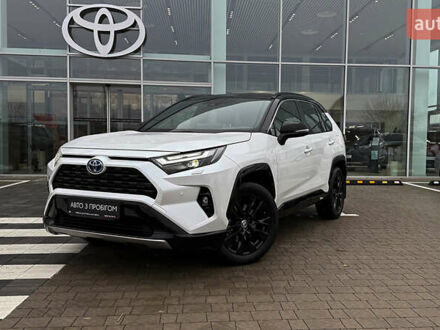 Белый Тойота РАВ 4, объемом двигателя 2.49 л и пробегом 15 тыс. км за 44500 $, фото 1 на Automoto.ua