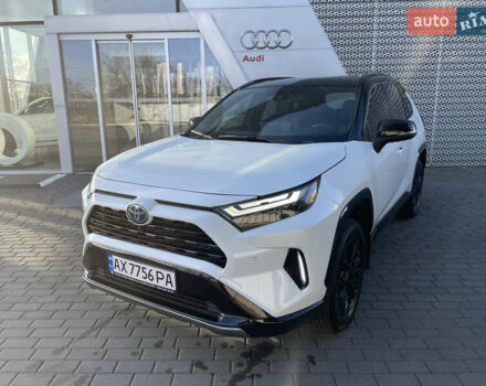 Білий Тойота РАВ 4, об'ємом двигуна 2.49 л та пробігом 32 тис. км за 44900 $, фото 1 на Automoto.ua