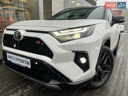 Белый Тойота РАВ 4, объемом двигателя 2.49 л и пробегом 41 тыс. км за 48444 $, фото 1 на Automoto.ua