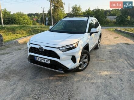 Білий Тойота РАВ 4, об'ємом двигуна 2.49 л та пробігом 15 тис. км за 33700 $, фото 1 на Automoto.ua