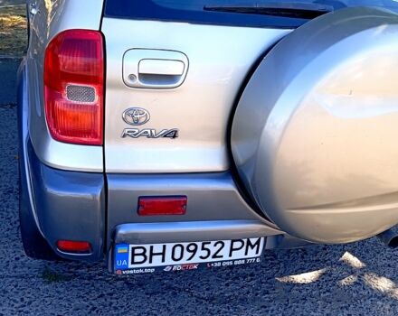 Бежевый Тойота РАВ 4, объемом двигателя 2 л и пробегом 260 тыс. км за 5500 $, фото 2 на Automoto.ua