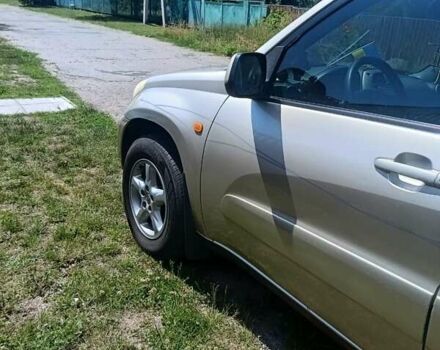 Бежевый Тойота РАВ 4, объемом двигателя 2 л и пробегом 200 тыс. км за 7800 $, фото 4 на Automoto.ua