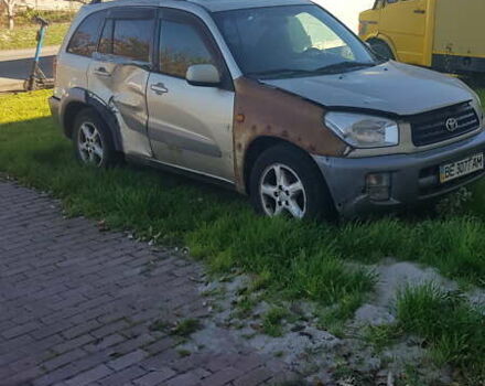 Бежевый Тойота РАВ 4, объемом двигателя 2 л и пробегом 300 тыс. км за 1500 $, фото 1 на Automoto.ua