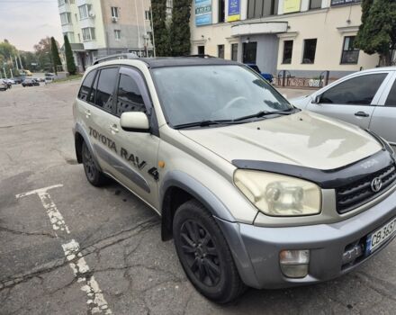 Бежевый Тойота РАВ 4, объемом двигателя 2 л и пробегом 386 тыс. км за 6000 $, фото 1 на Automoto.ua