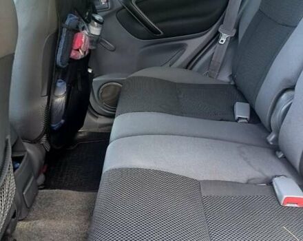 Бежевый Тойота РАВ 4, объемом двигателя 2 л и пробегом 200 тыс. км за 7800 $, фото 13 на Automoto.ua