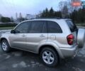 Бежевый Тойота РАВ 4, объемом двигателя 2 л и пробегом 320 тыс. км за 8500 $, фото 2 на Automoto.ua