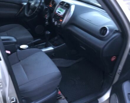 Бежевий Тойота РАВ 4, об'ємом двигуна 2 л та пробігом 330 тис. км за 8500 $, фото 10 на Automoto.ua