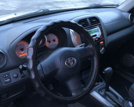 Бежевий Тойота РАВ 4, об'ємом двигуна 2 л та пробігом 330 тис. км за 8500 $, фото 6 на Automoto.ua