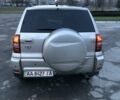 Бежевый Тойота РАВ 4, объемом двигателя 2 л и пробегом 320 тыс. км за 8500 $, фото 5 на Automoto.ua