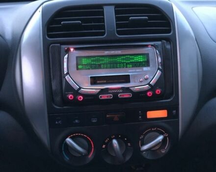 Бежевий Тойота РАВ 4, об'ємом двигуна 2 л та пробігом 330 тис. км за 8500 $, фото 8 на Automoto.ua