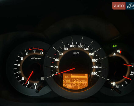 Бежевий Тойота РАВ 4, об'ємом двигуна 2 л та пробігом 230 тис. км за 10300 $, фото 13 на Automoto.ua