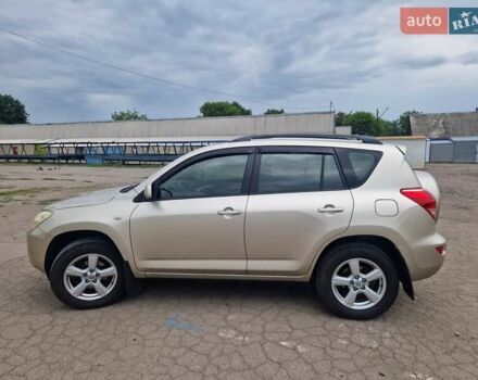 Бежевий Тойота РАВ 4, об'ємом двигуна 2 л та пробігом 193 тис. км за 9999 $, фото 9 на Automoto.ua