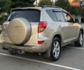 Бежевий Тойота РАВ 4, об'ємом двигуна 2 л та пробігом 155 тис. км за 9900 $, фото 7 на Automoto.ua