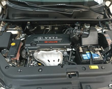 Бежевый Тойота РАВ 4, объемом двигателя 0.2 л и пробегом 250 тыс. км за 2950 $, фото 2 на Automoto.ua