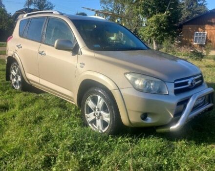 Бежевый Тойота РАВ 4, объемом двигателя 2.2 л и пробегом 270 тыс. км за 9000 $, фото 4 на Automoto.ua