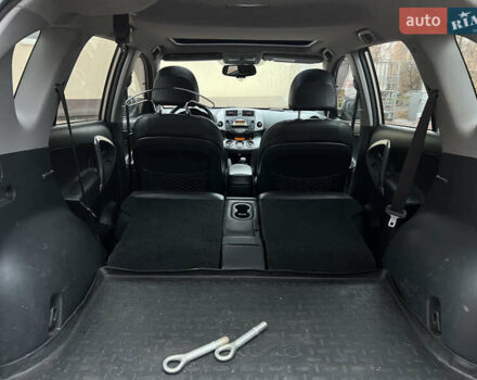 Бежевий Тойота РАВ 4, об'ємом двигуна 2 л та пробігом 230 тис. км за 10300 $, фото 25 на Automoto.ua