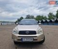 Бежевий Тойота РАВ 4, об'ємом двигуна 2 л та пробігом 193 тис. км за 9999 $, фото 1 на Automoto.ua