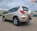 Бежевий Тойота РАВ 4, об'ємом двигуна 2 л та пробігом 193 тис. км за 9999 $, фото 7 на Automoto.ua