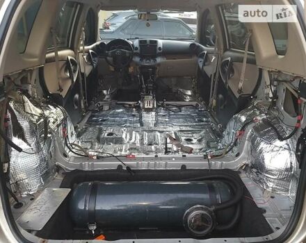 Бежевый Тойота РАВ 4, объемом двигателя 2.4 л и пробегом 191 тыс. км за 10700 $, фото 20 на Automoto.ua