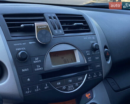 Бежевий Тойота РАВ 4, об'ємом двигуна 2 л та пробігом 253 тис. км за 9299 $, фото 11 на Automoto.ua