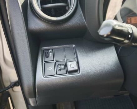 Бежевый Тойота РАВ 4, объемом двигателя 2 л и пробегом 240 тыс. км за 11799 $, фото 42 на Automoto.ua