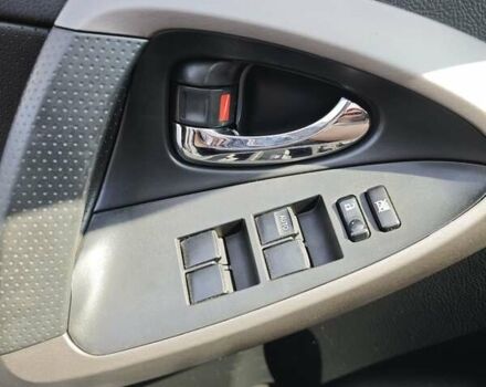 Бежевый Тойота РАВ 4, объемом двигателя 2 л и пробегом 240 тыс. км за 11799 $, фото 69 на Automoto.ua