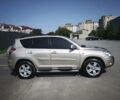 Бежевый Тойота РАВ 4, объемом двигателя 2 л и пробегом 240 тыс. км за 11799 $, фото 9 на Automoto.ua