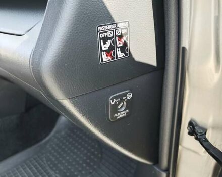 Бежевый Тойота РАВ 4, объемом двигателя 2 л и пробегом 240 тыс. км за 11799 $, фото 61 на Automoto.ua