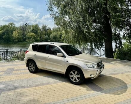 Бежевий Тойота РАВ 4, об'ємом двигуна 2 л та пробігом 233 тис. км за 8900 $, фото 3 на Automoto.ua