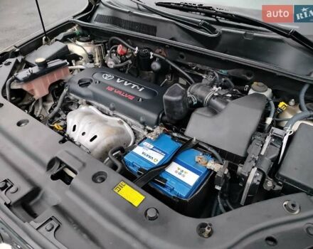 Бежевий Тойота РАВ 4, об'ємом двигуна 2.36 л та пробігом 203 тис. км за 9300 $, фото 7 на Automoto.ua