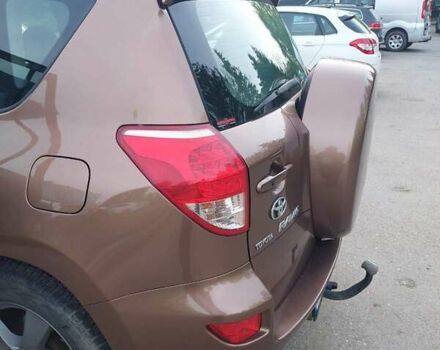 Бежевый Тойота РАВ 4, объемом двигателя 0 л и пробегом 197 тыс. км за 10000 $, фото 14 на Automoto.ua