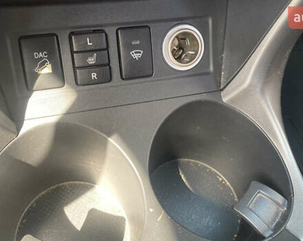 Бежевый Тойота РАВ 4, объемом двигателя 2 л и пробегом 120 тыс. км за 7500 $, фото 20 на Automoto.ua