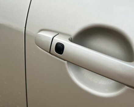 Бежевый Тойота РАВ 4, объемом двигателя 2 л и пробегом 160 тыс. км за 7950 $, фото 19 на Automoto.ua